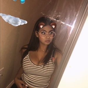 Meet your Posher, Daniela