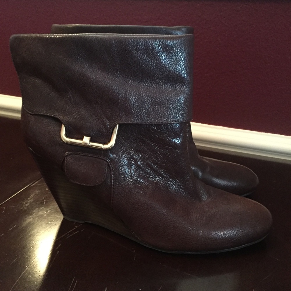 Nine West Brown Leather Booties