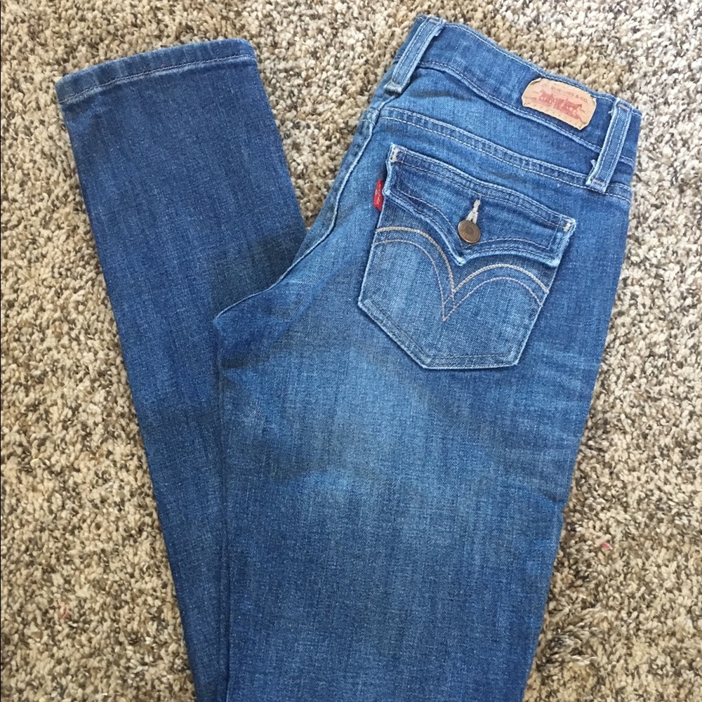 Levi's 524 skinny jeans