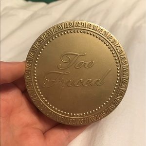 Too Faced Bronzer