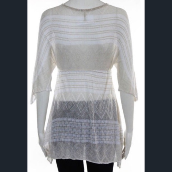 LAST CALL 9/11/22 - Vitamin A Sheer Deep V Dolman Sleeve Tunic - Picture 3 of 5