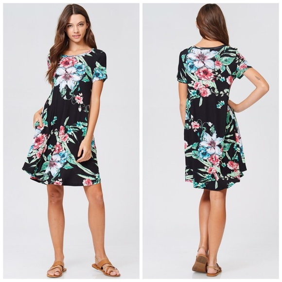 Stunning Knee length Floral pocket dress! ๐ธ - Picture 3 of 4