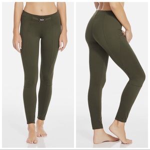 Fabletics Polaris Panta