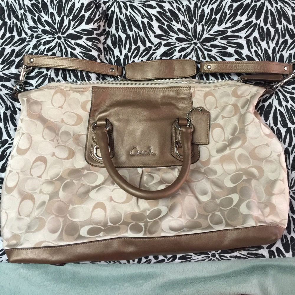 Gently used coach bag