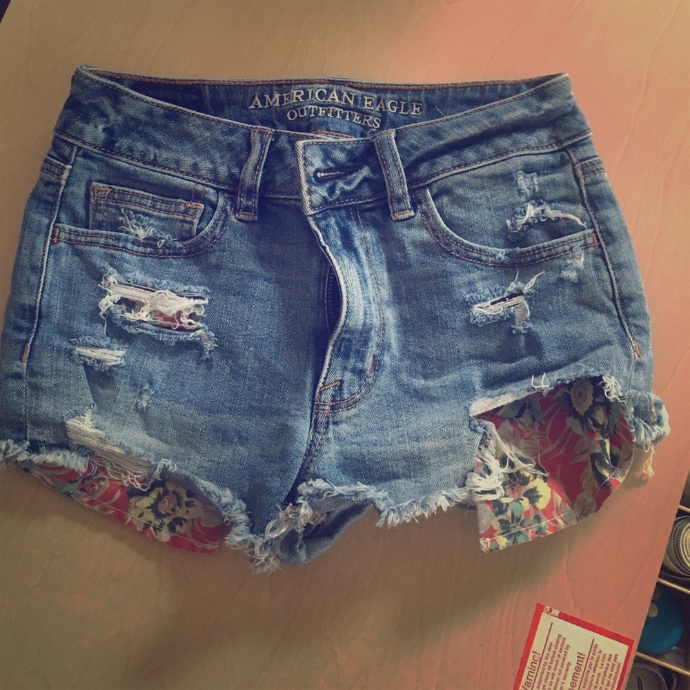 AEO Hi Rise Shorties