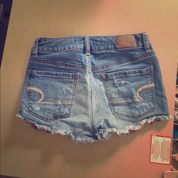 AEO Hi Rise Shorties - Picture 2 of 2