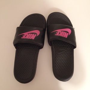 Nike Slide Ons
