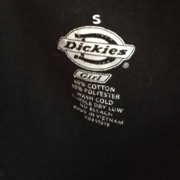 Girls cap sleeve Tshirt. Plain black. - Picture 2 of 4