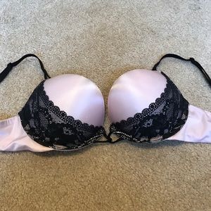 Victoria's Secret bombshell bra