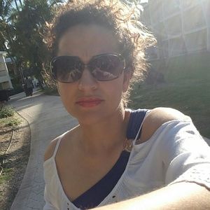 Meet your Posher, Cindy