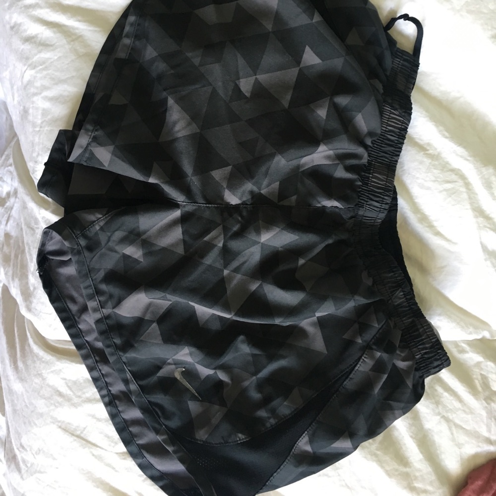 Nike size small running shorts !!