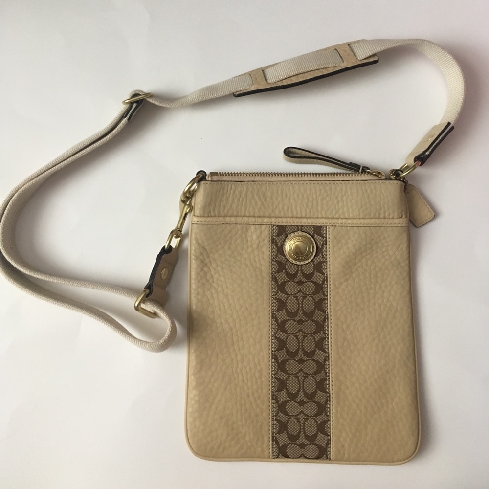 Coach leather purse