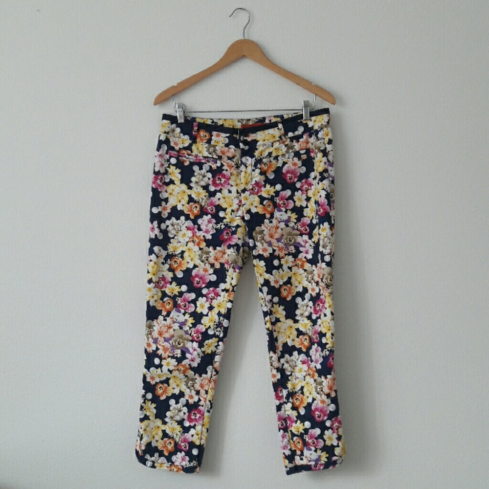 Anthropologie Floral Cropped Pants