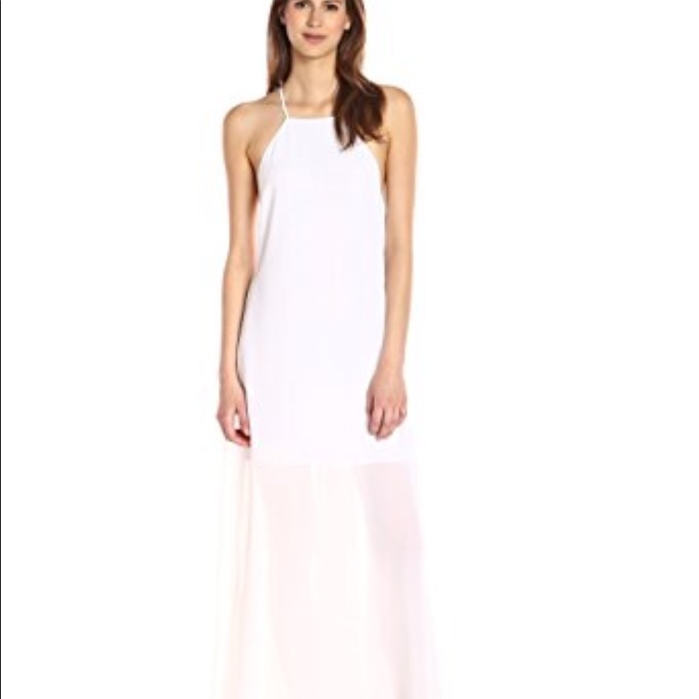 Show me your mumu maxi dress in white!