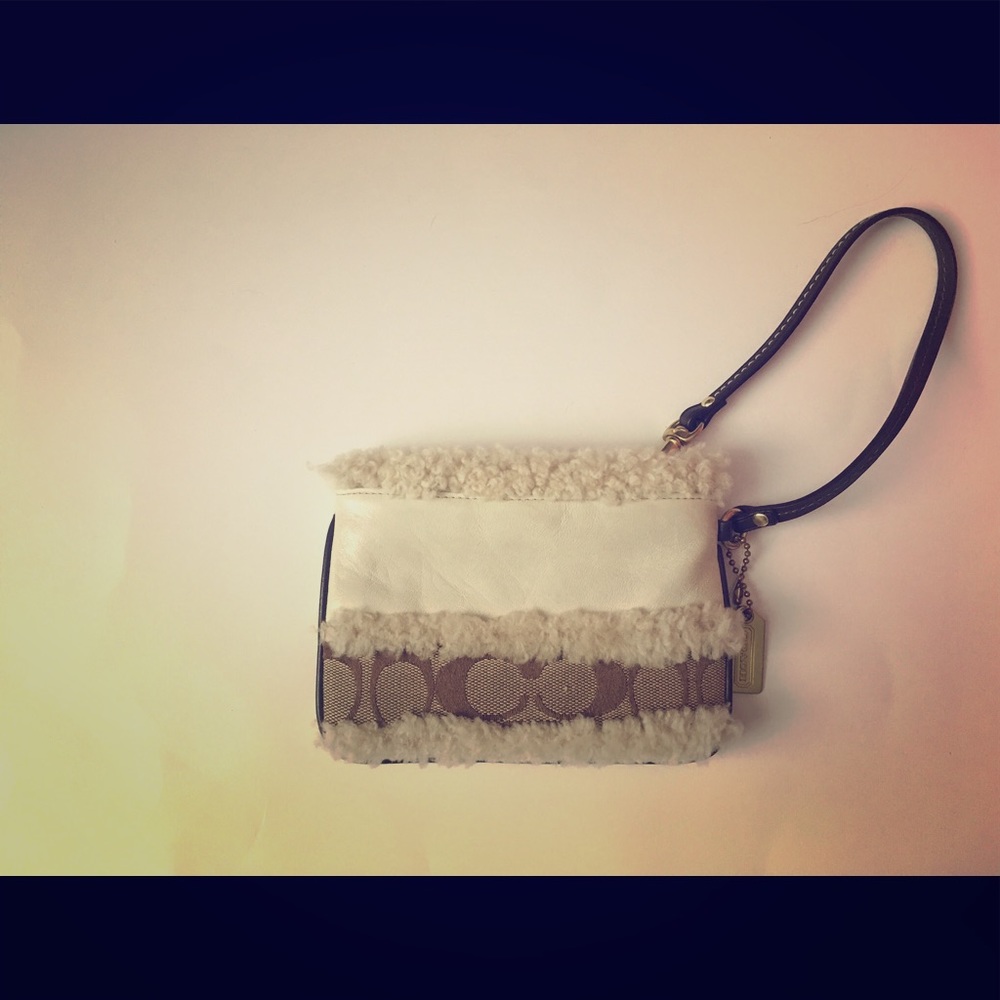 Coach Wristlet 👛