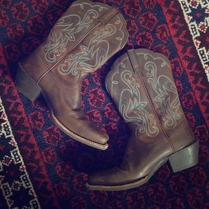 Ariat cowboy boots