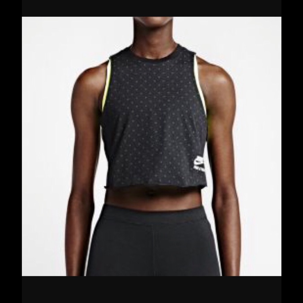 Nike Track and Field Crop Top L