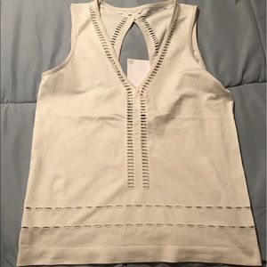 Fabletics Kathleen tank L in ivory NWT