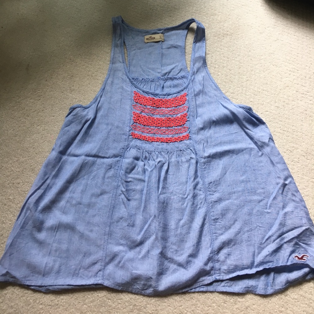 Hollister Decorated Tank