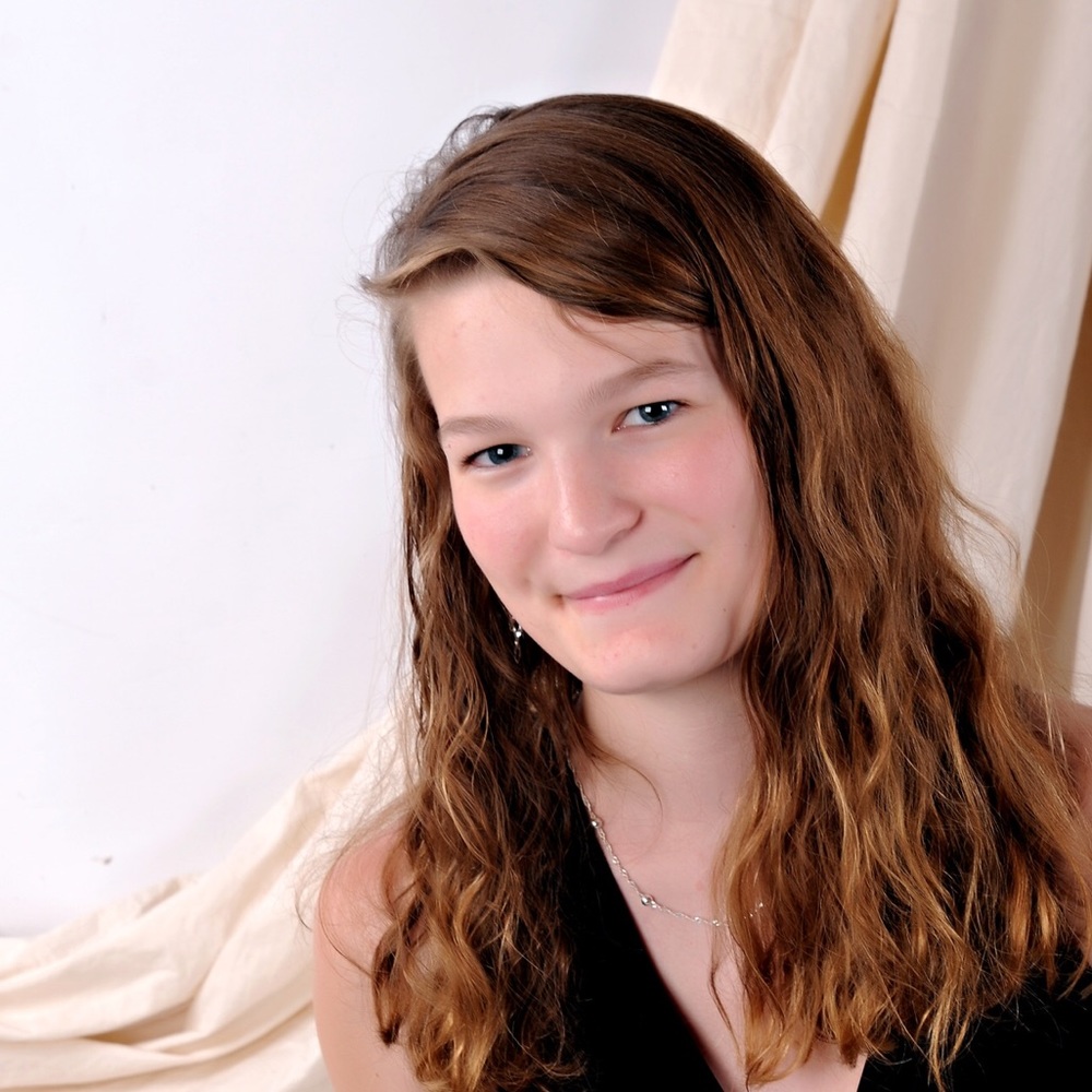 Meet your Posher, Lauren