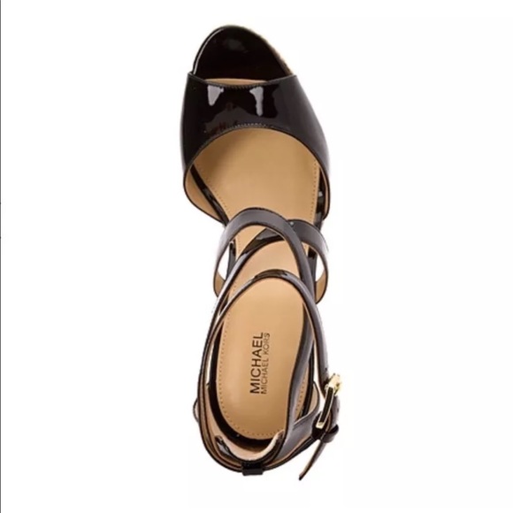 NWB Michael Kors Gabriella Wedge - Picture 4 of 5