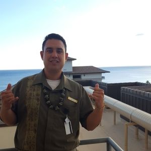 Meet your Posher, Malcolm