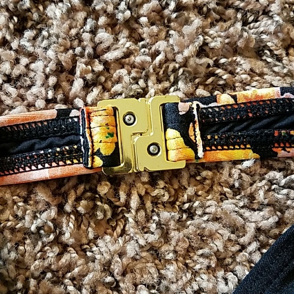 *SOLD*Minkpink Bikini s top/xs bottom - Picture 7 of 7