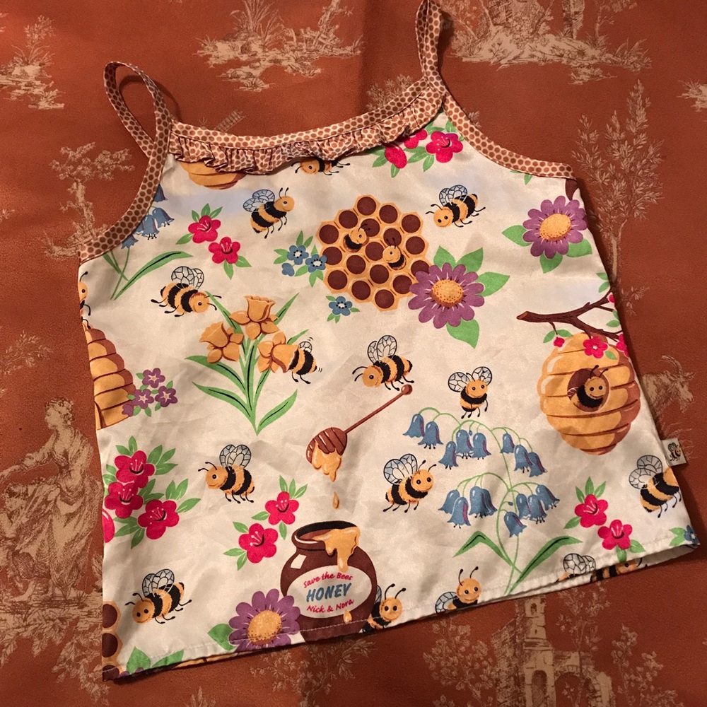 Nick & Nora Bees Summer Lightweight Silky Tank Top