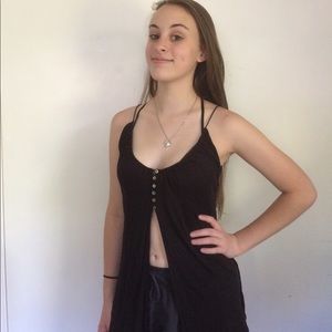 Black belley top already listed modeled