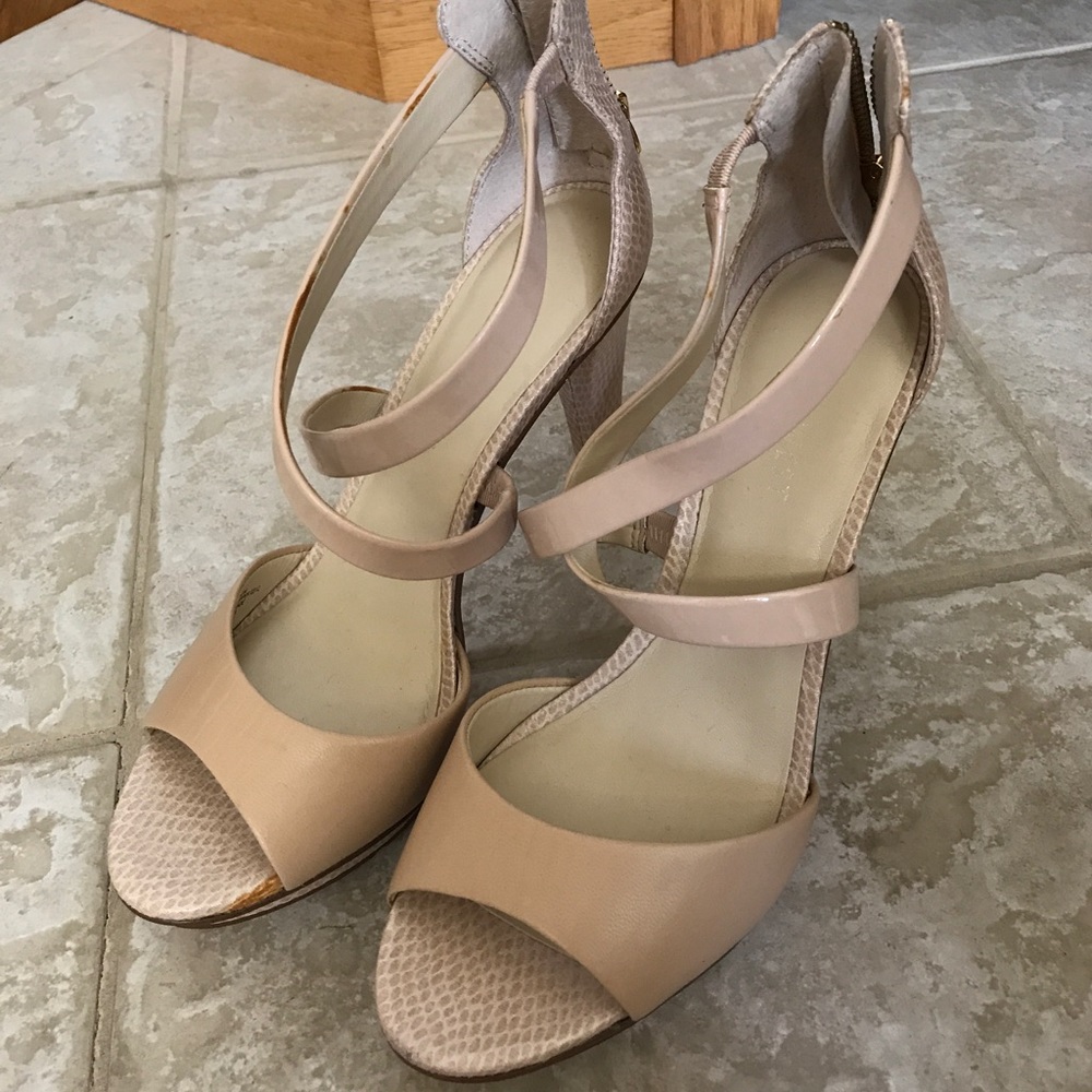 Nine West cream high heel shoes