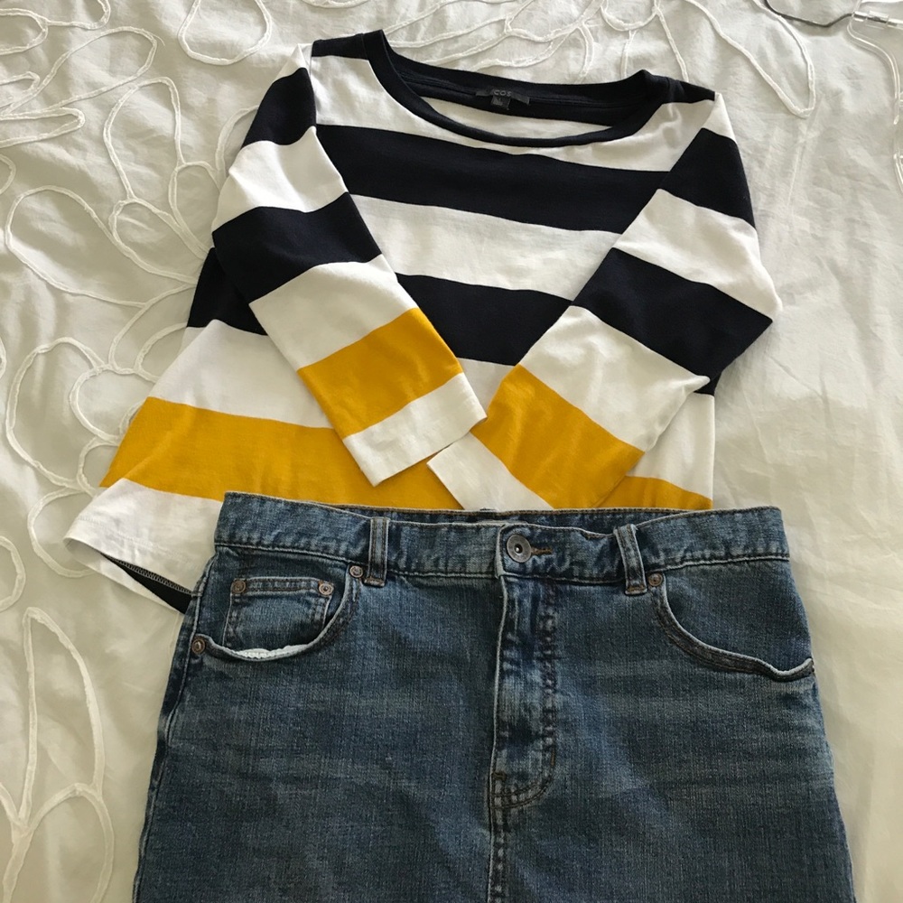 COS 3/4 sleeve knit top