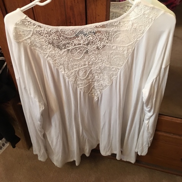 American eagle top - Picture 2 of 3