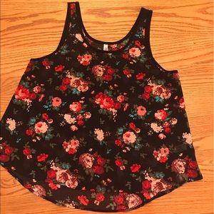 🌞💟MUDD bunches of flower flowy sheer top