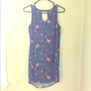Old Navy Floral Shift Dress