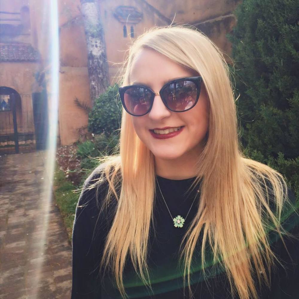 Meet your Posher, Cat