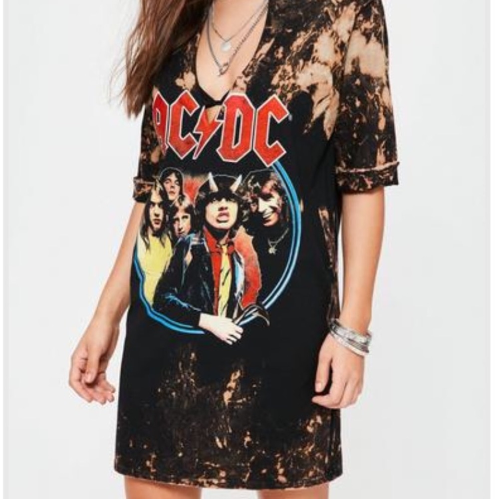 black graphic print rock distressed washed dress