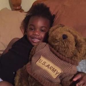 Meet your Posher, Sheena