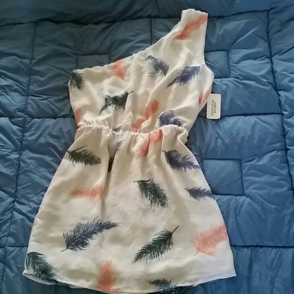 Forever 21 Dresses & Skirts - FOREVER 21 BY RORY BECA Grecian One Shoulder Dress