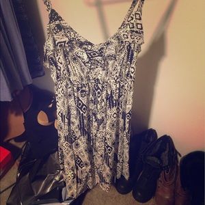 Black and white dress size 0