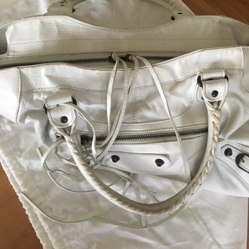 Gorgeous WHITE Balenciaga 100% Authentic City Bag - Picture 3 of 6