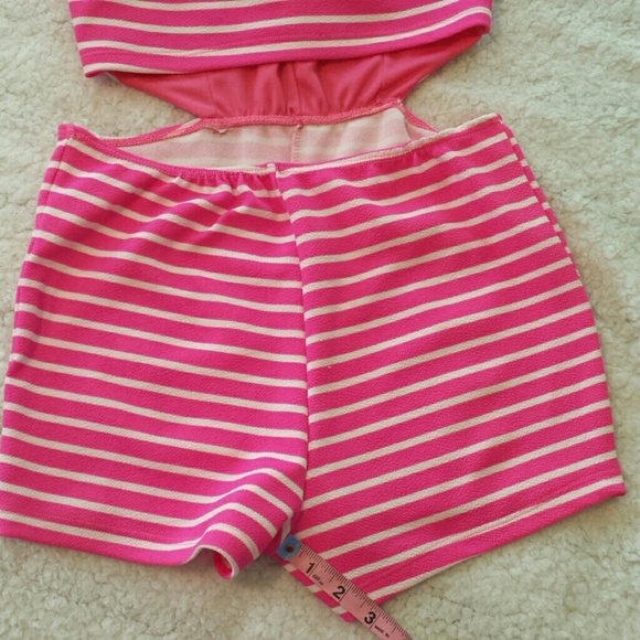 Sarah la Romper. Cutout Sides. Padded Bra. Jrs. Lg - Picture 7 of 8