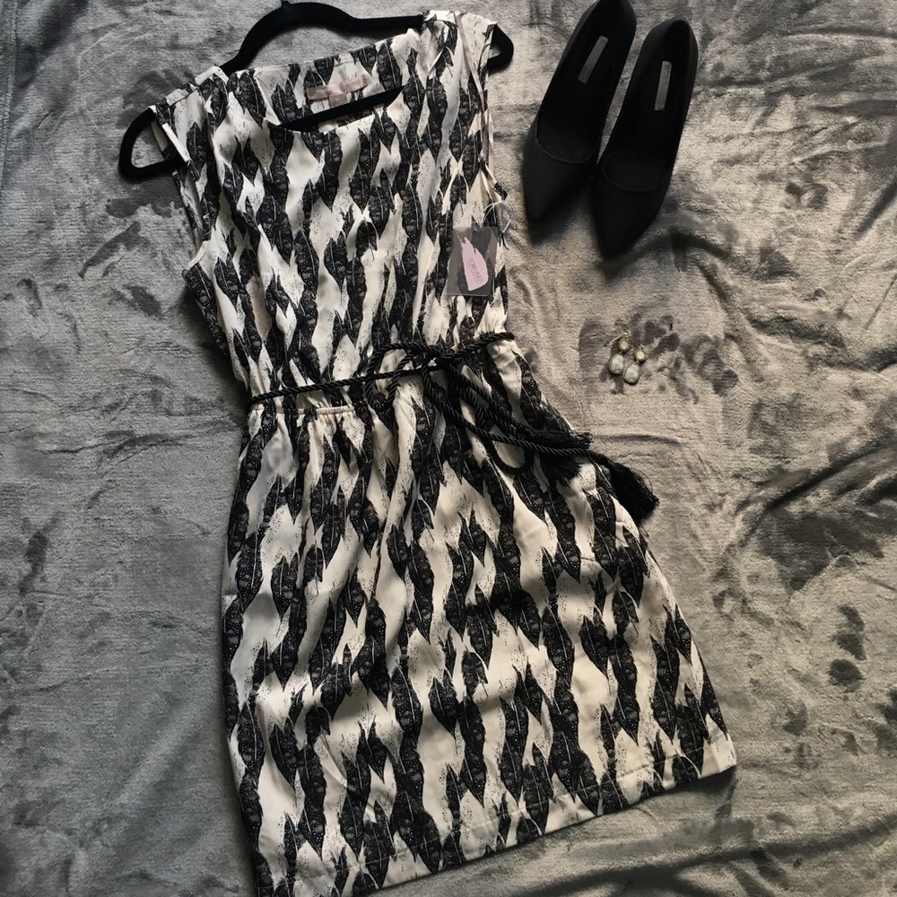 Feather print dress