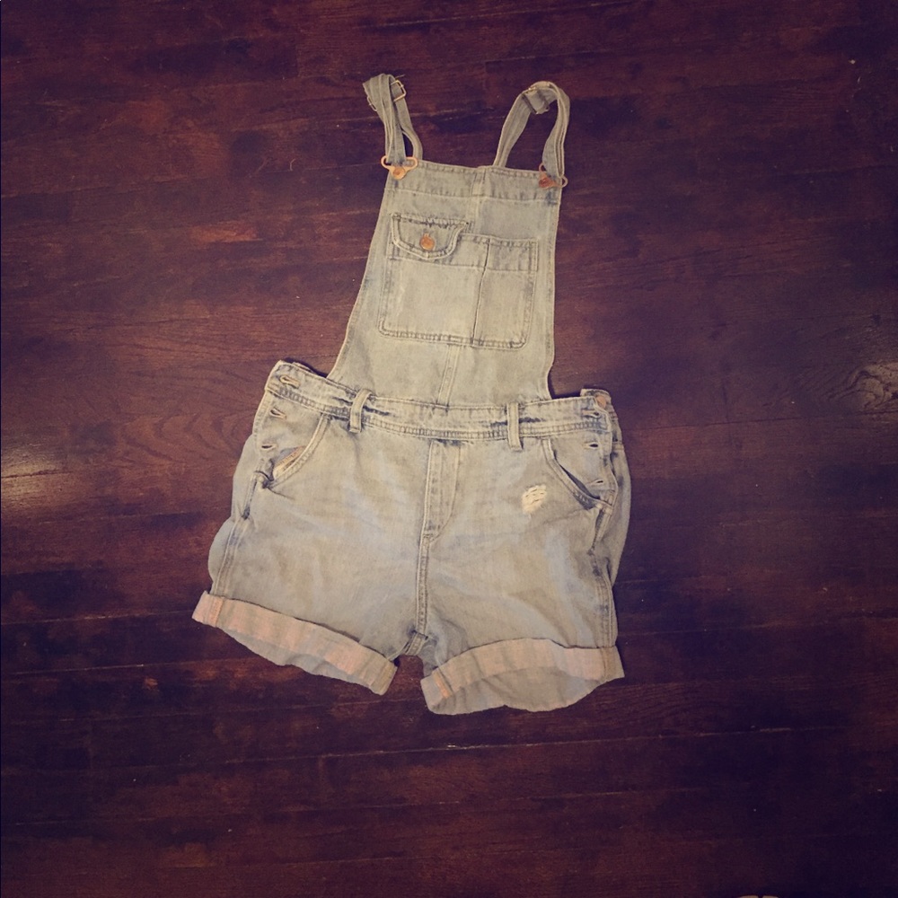 H&M overall shorts