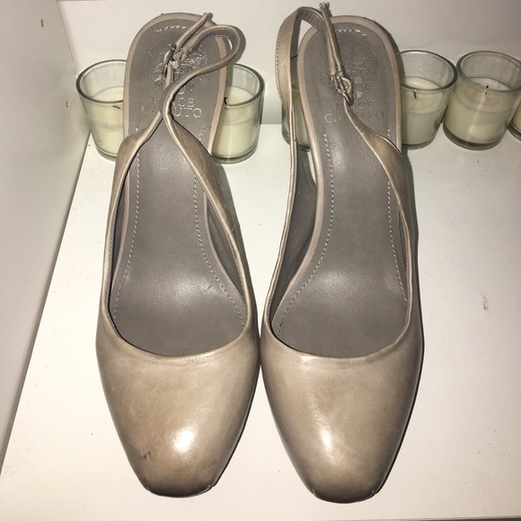 Shoes - Picture 4 of 4