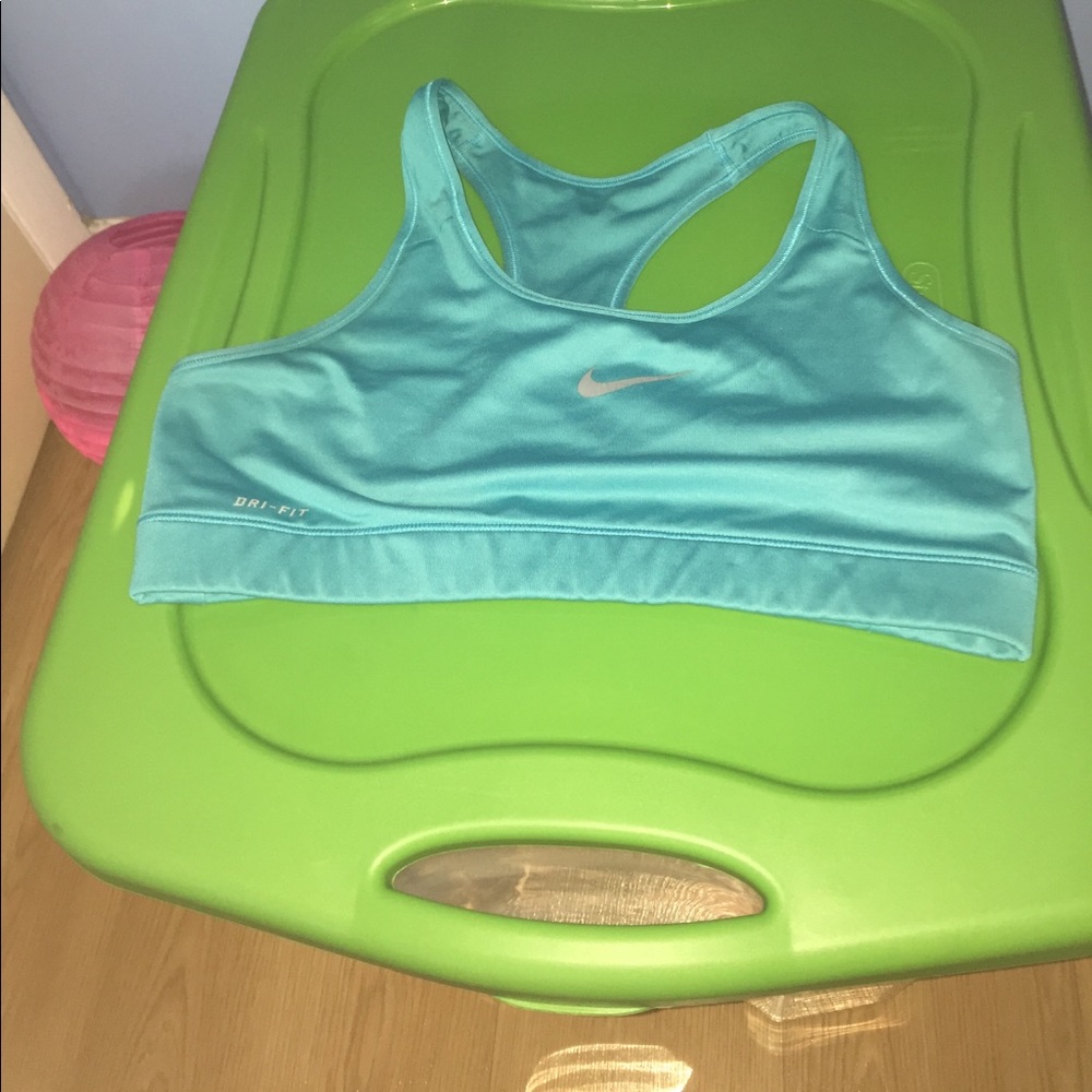 Nike bra