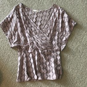 Mauve/light lavender deep V blouse.