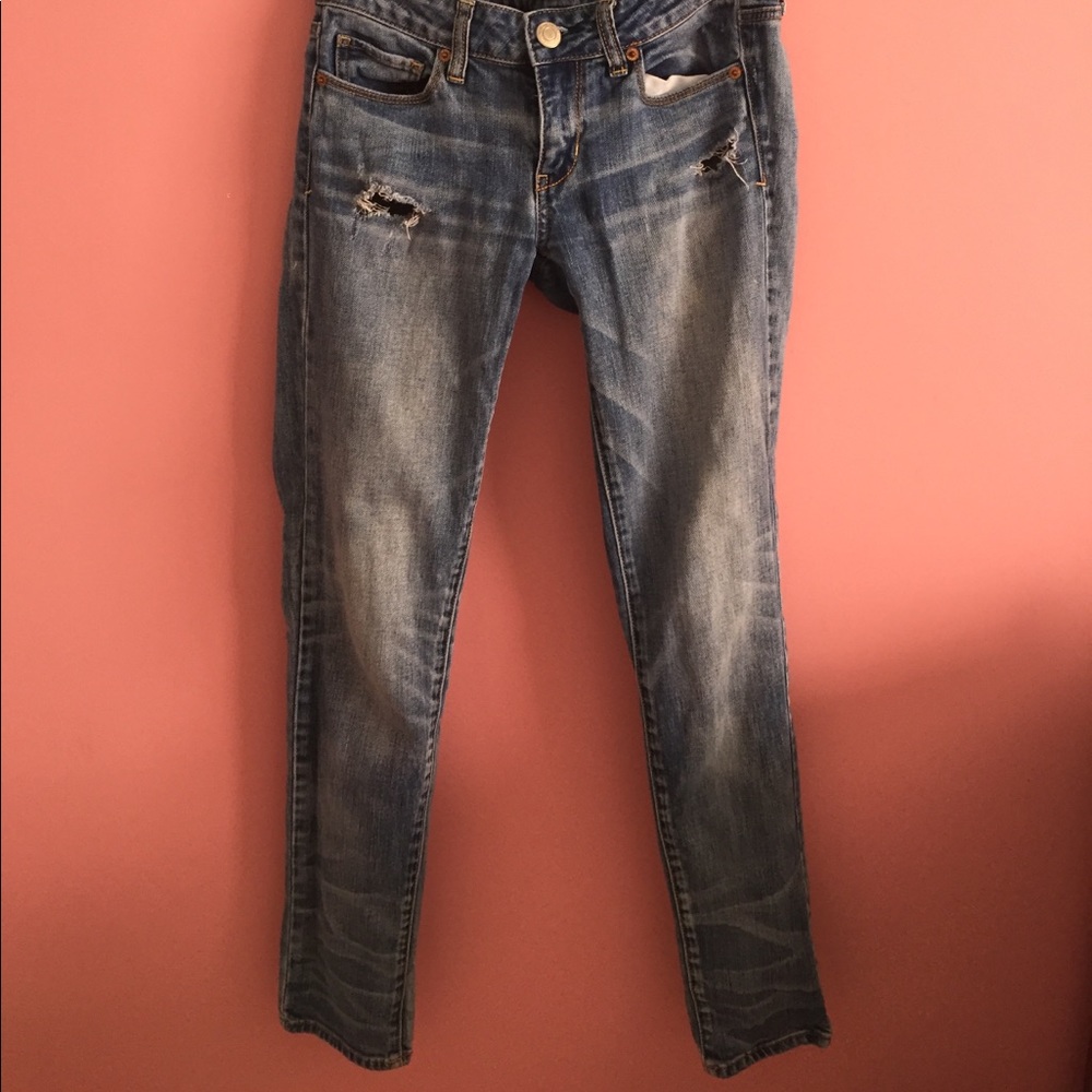 American Eagle blue jeans
