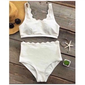 NWT Cupshe High-Waist Bikini