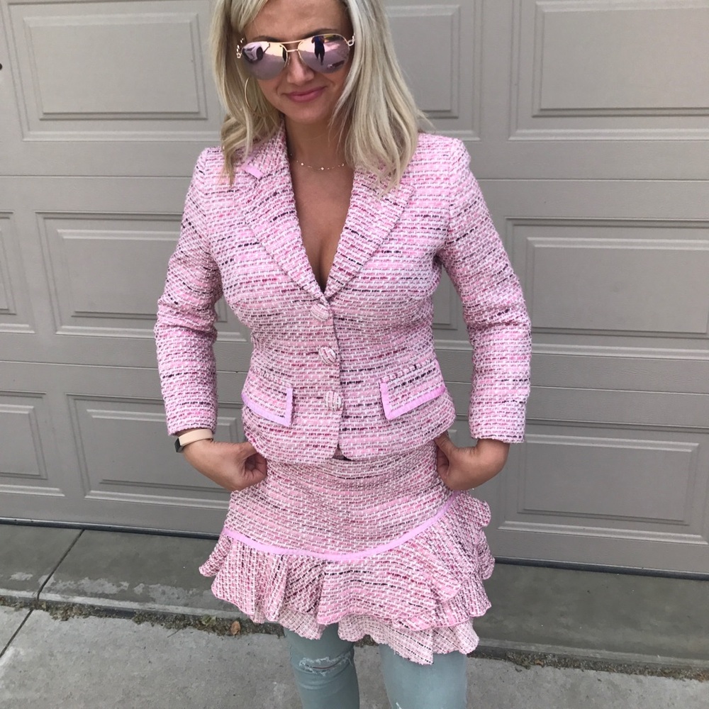 Pink, BEBE women's outfit.