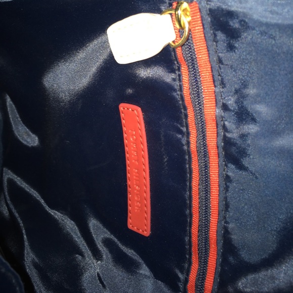 Rose pink tommy hillfiger backpack ?